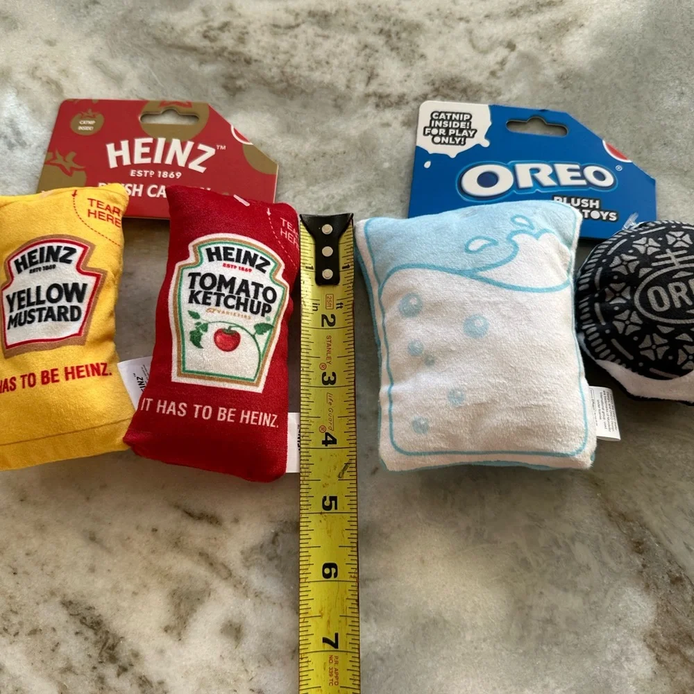 Heinz and Oreo Plush Cat Toys Set